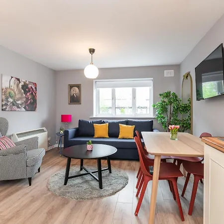 Apartment Brand New 2 Complex In