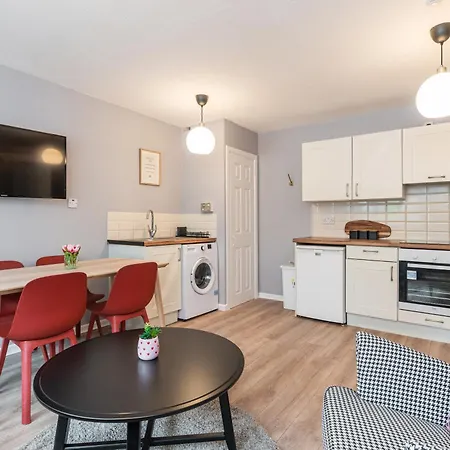 Brand New 2 Complex In Appartement *