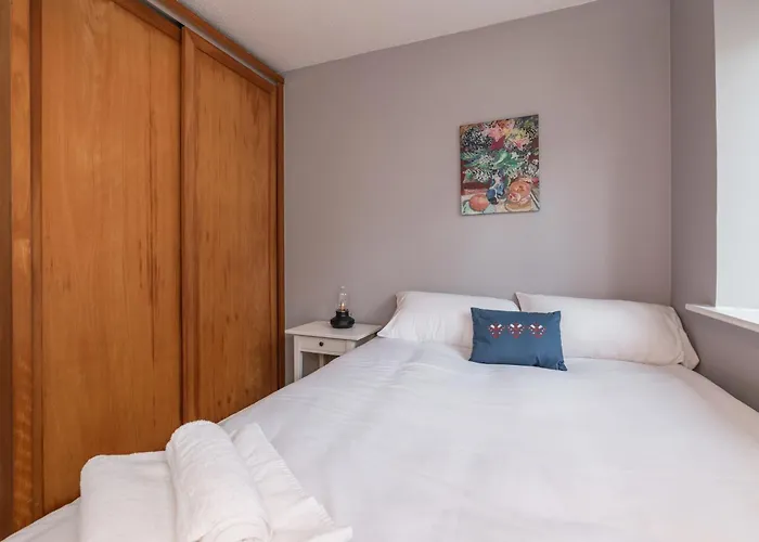 Brand New 2 Complex In *