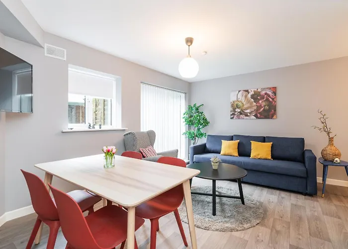 Brand New 2 Complex In 公寓